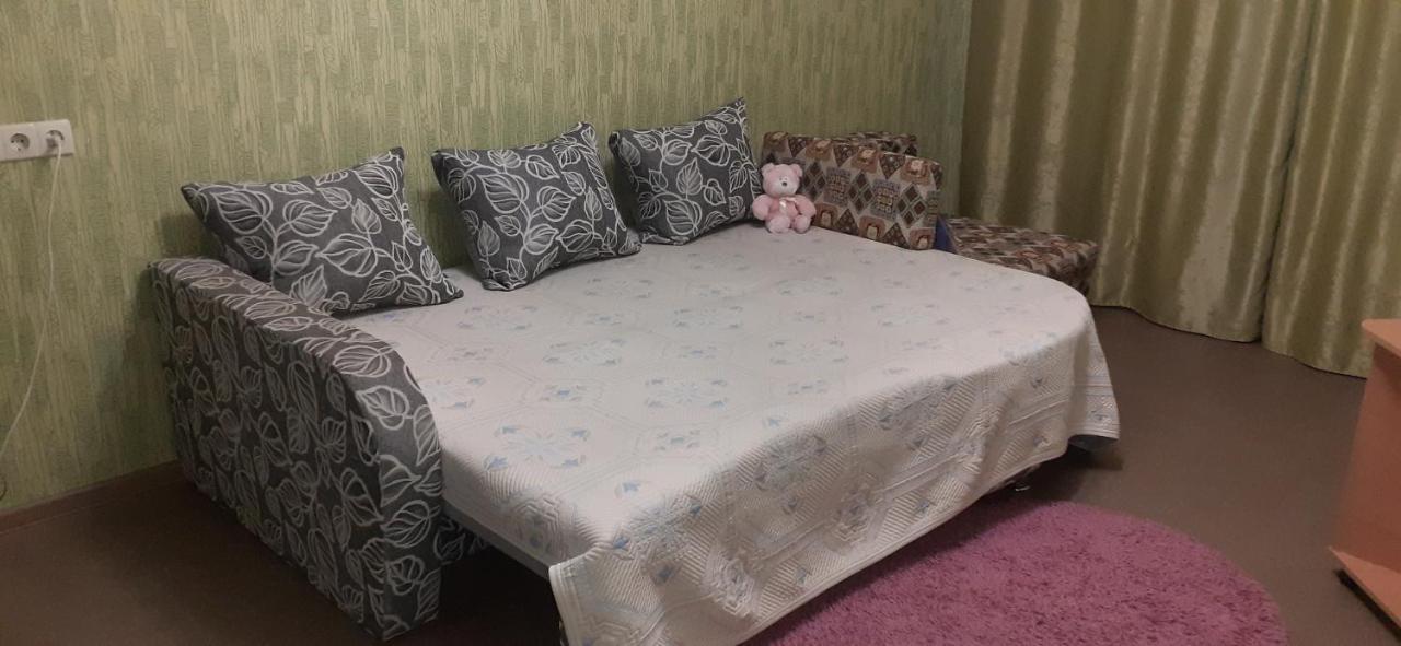 старошишковская улица, 7 142 *